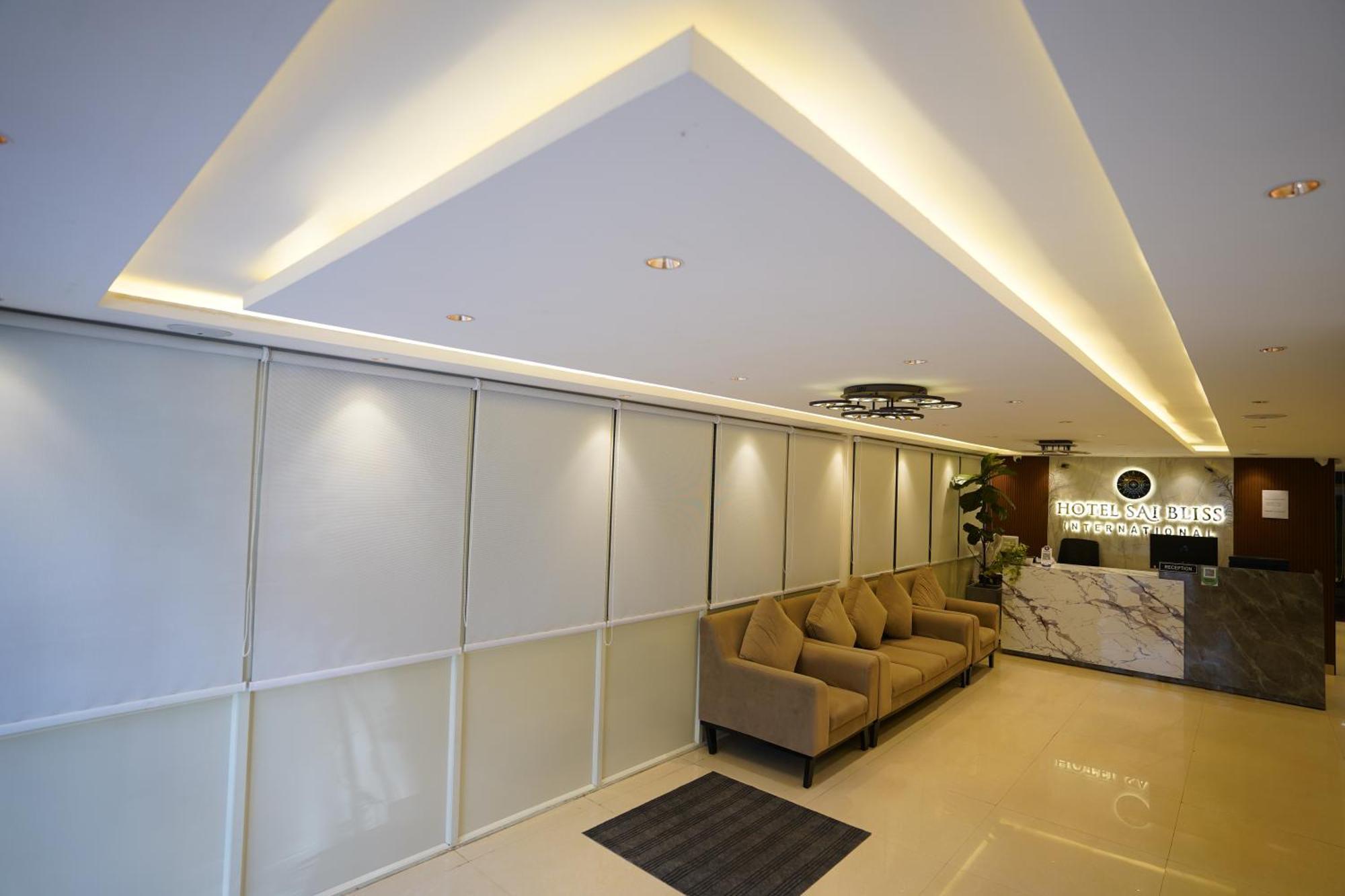 Hotel Sai Bliss Residency, Manyata Tech Park à Bangalore Extérieur photo