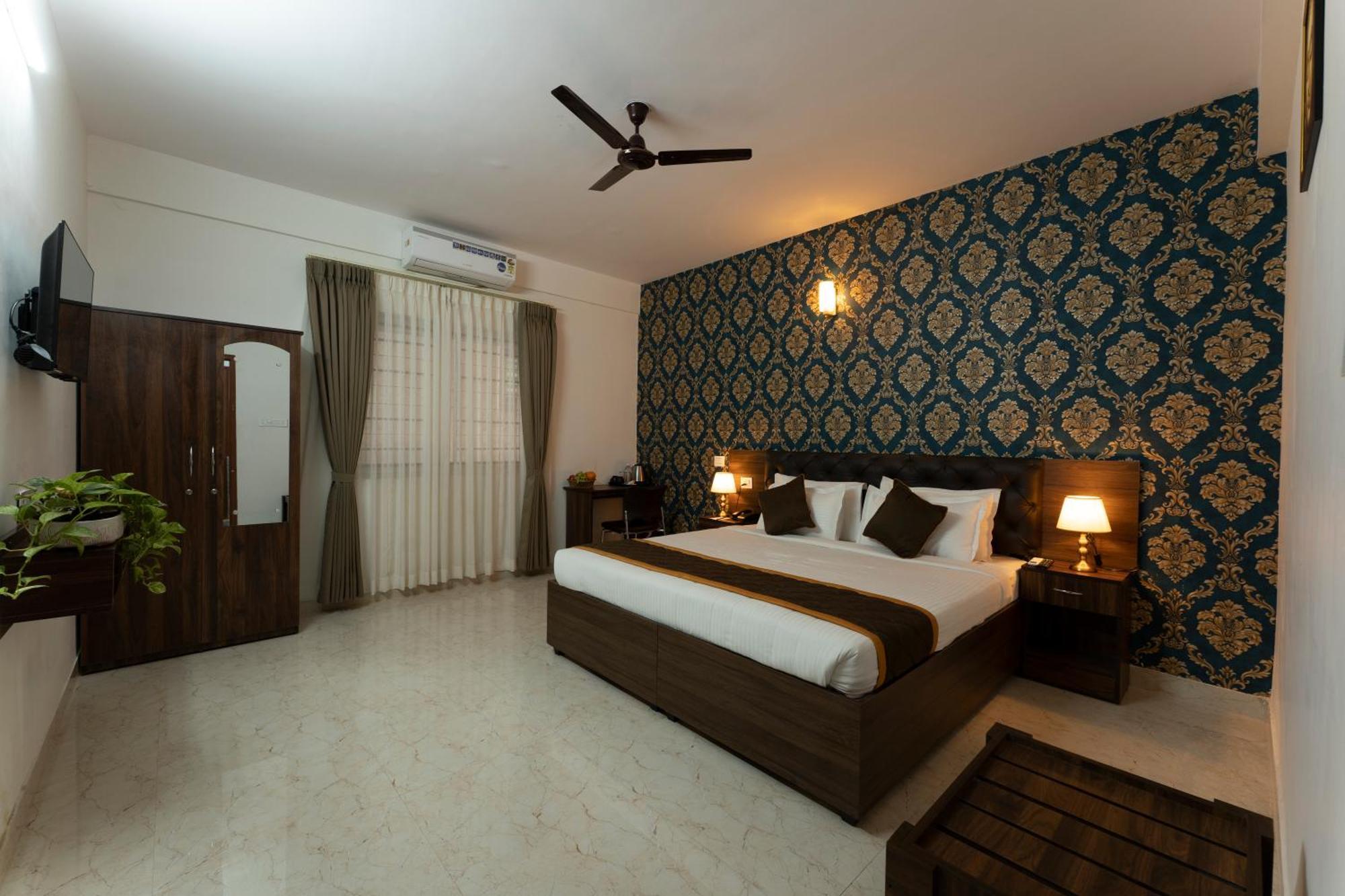 Hotel Sai Bliss Residency, Manyata Tech Park à Bangalore Extérieur photo